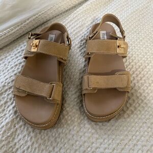 Steve Madden Big Mona Platform sandals